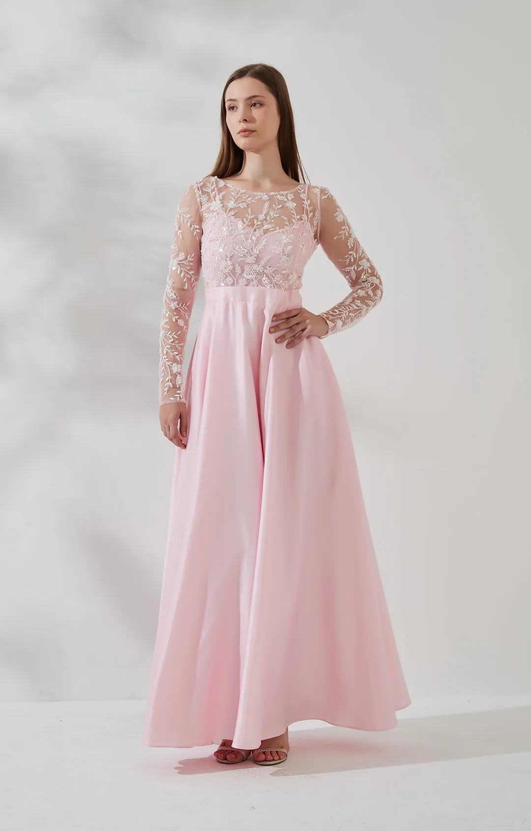 Round Neck Appliquéd Tulle Long Sleeve A-Line Dress with Pockets